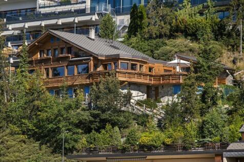 Property Image 4