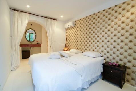 14 bedroom mini reso