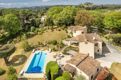 Property Image 4