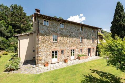 6 bedroom farmhouse 