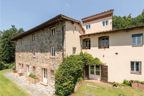 6 bedroom farmhouse 