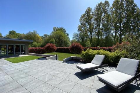 Garden Terrace