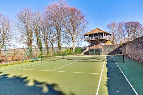 Tennis Courts