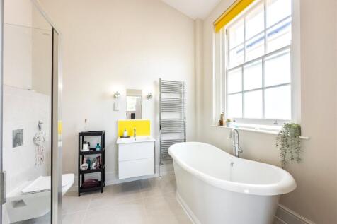 Bedroom 1 En Suite
