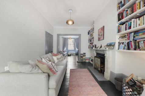 Aston Gray 48 Lyndhurst Grove (23).jpg