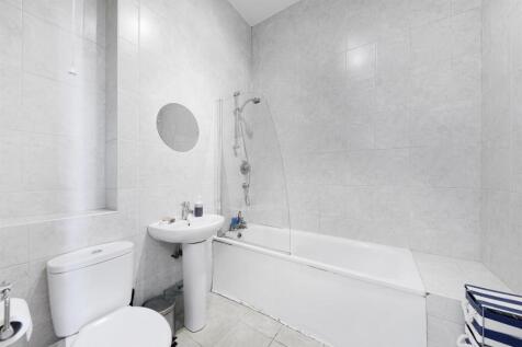 Aston Gray 6a Gondar Mansions (2).jpg