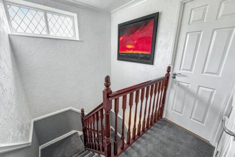 hallway.jpg