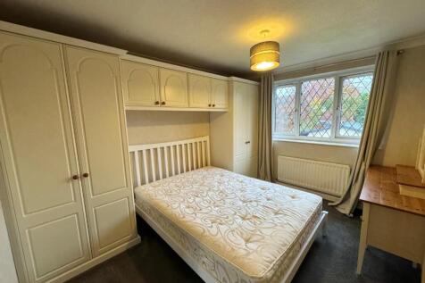2nd bedroom.jpg