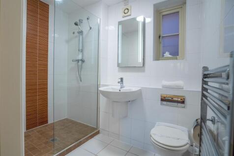 Apartment 2 NHM-10.jpg