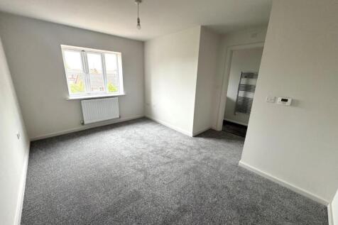 beeches bedroom 1.jpg