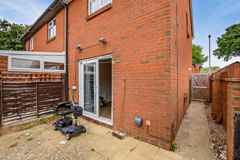 Property Image 15