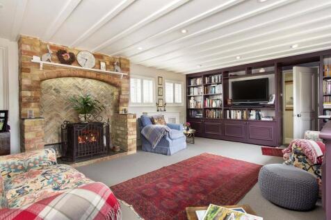 Sitting Room/Library