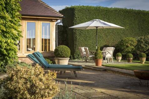 Outdoor Seating