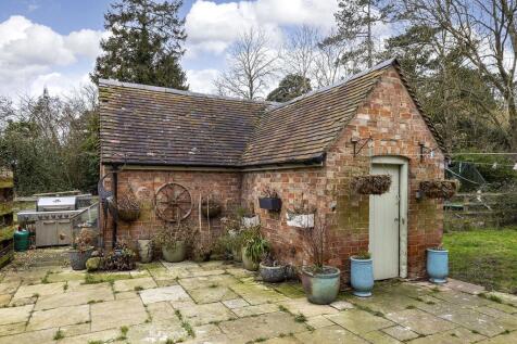 Outbuilding
