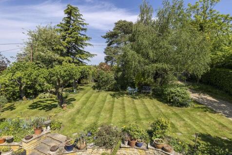 Lawned Garden