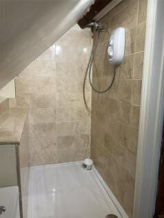 En-Suit Shower