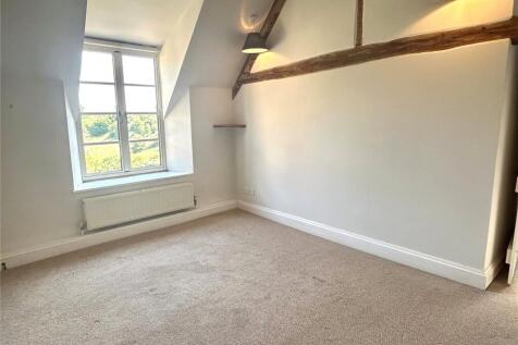 Bedroom 1 (1)