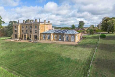 Abbey Manor
