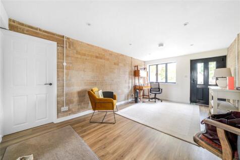 Office / Boot Room