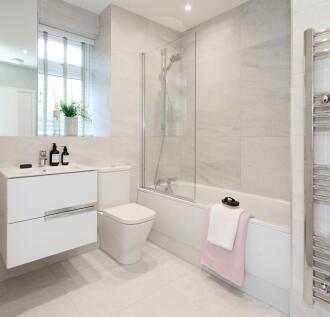 Bathroom (Show Home)