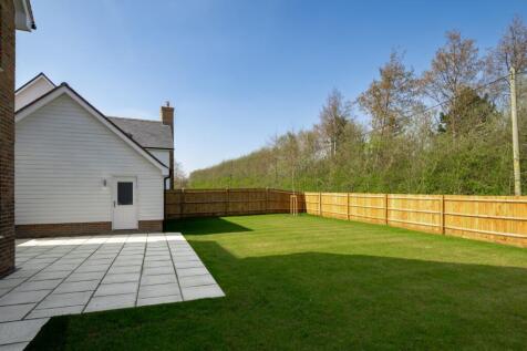 Show Home Garden