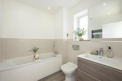 Shoowhome Bathroom