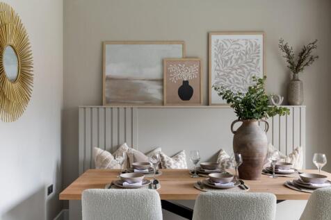 Show Home Dining
