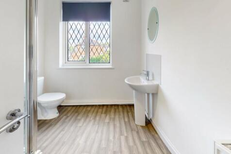 1-Outwoods-Ave-Bathr
