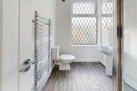 1-Outwoods-Ave-Bathr