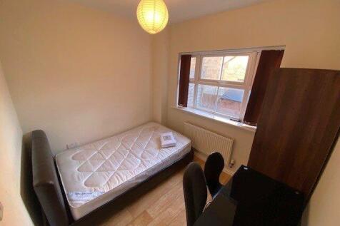 2324 bedroom 4