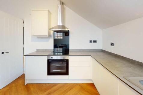 106-Derby-Road-Flat-