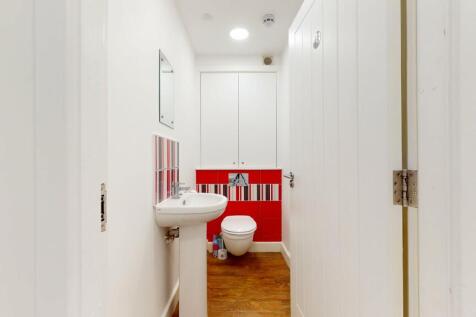 20a-Meadow-Lane-1011