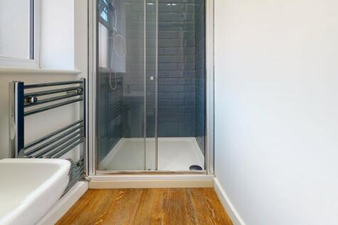 20a-Meadow-Lane-Bath