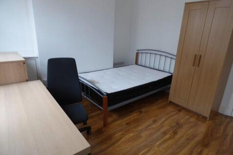 8 Grange BEdroom 2