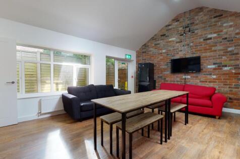 20a-Meadow-Lane-1011