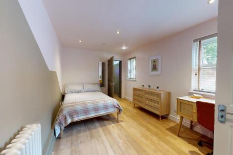 2-Beach-House-080320
