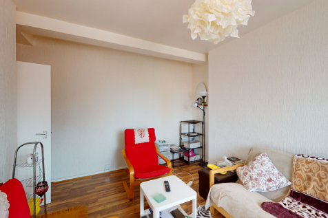 LIVINGROOM ONE