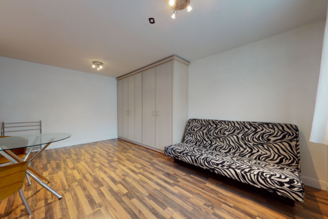 STUDIO/SUITE ONE