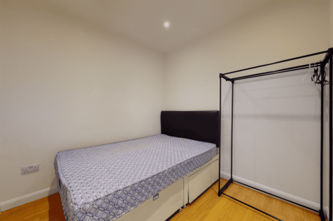 LIVINGROOM ONE