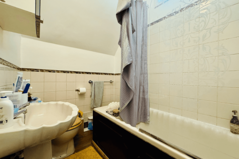 BATHROOM ONE