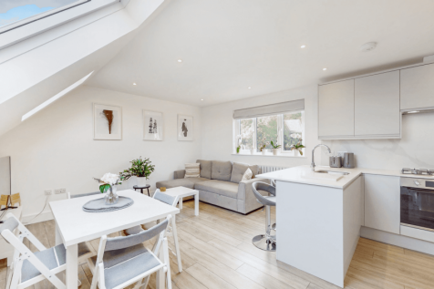OPEN PLAN RECEPTION/KITCHEN ONE
