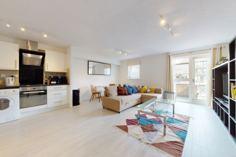 OPEN PLAN KITCHEN/LIVINGROOM ONE