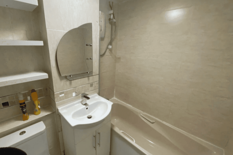 BATHROOM ONE