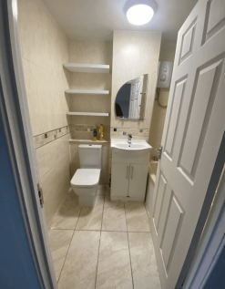 BATHROOM ONE