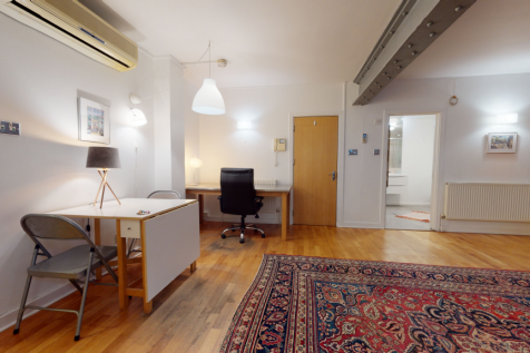 BEDROOM/LIVINGROOM ONE