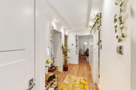 BATHROOM ONE