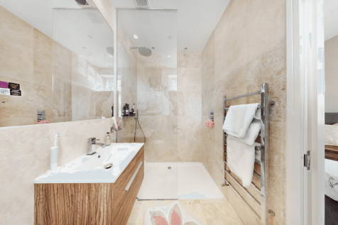 BATHROOM ONE
