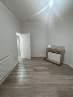 LIVINGROOM ONE