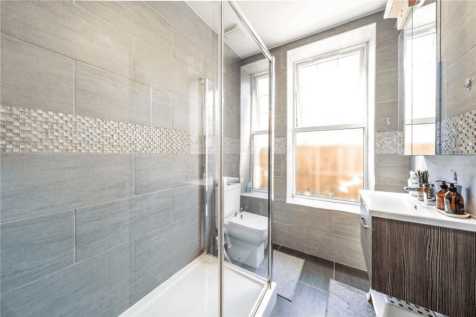 BATHROOM ONE