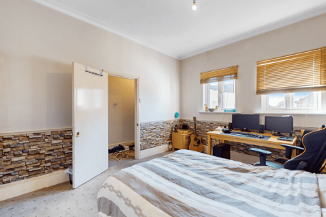 LIVINGROOM ONE